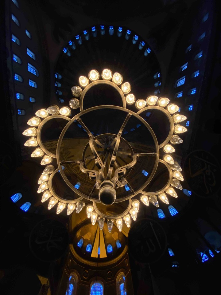 lights in Hagia Sophia