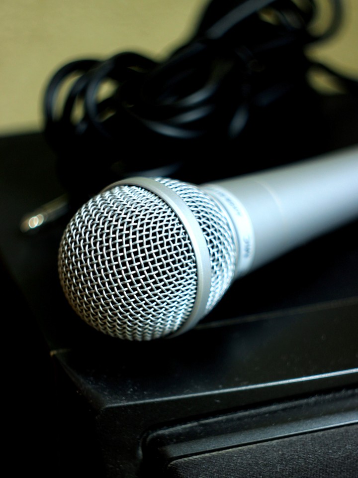 Microphone