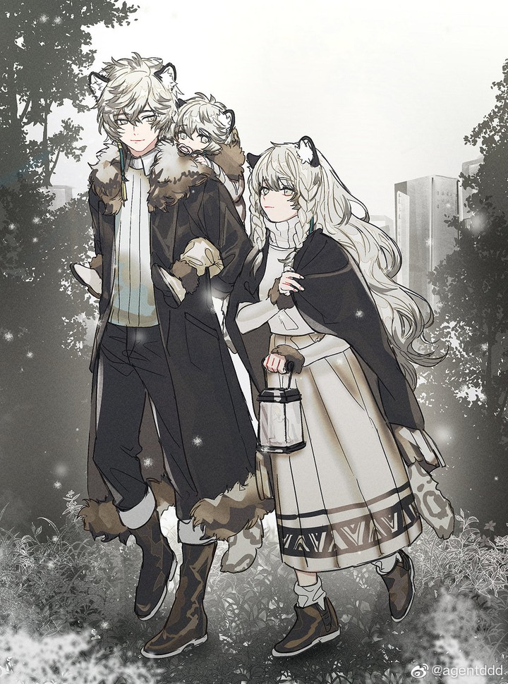 Snow leopards family