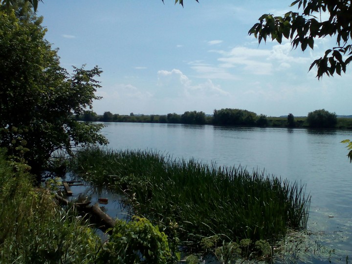 река