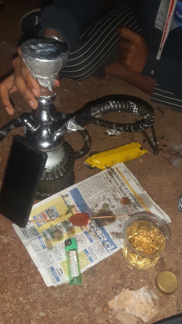 hukka with sharab