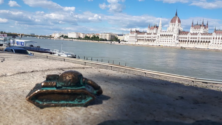 Kolodko is an artist with mini sculpture in Budapest