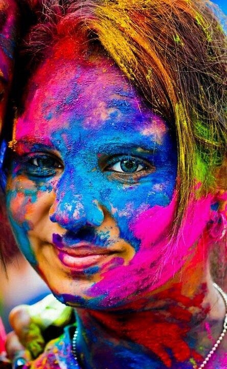 holi