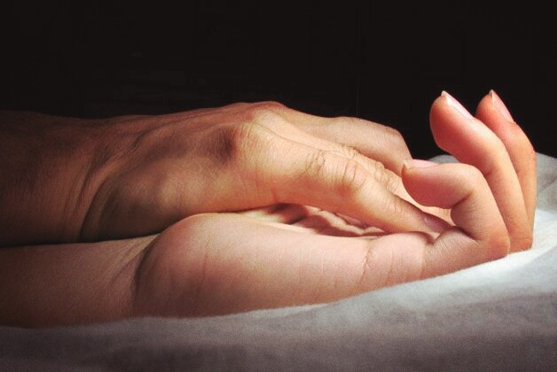 Il sex appeal dell’uomo si misura guardandogli le mani
