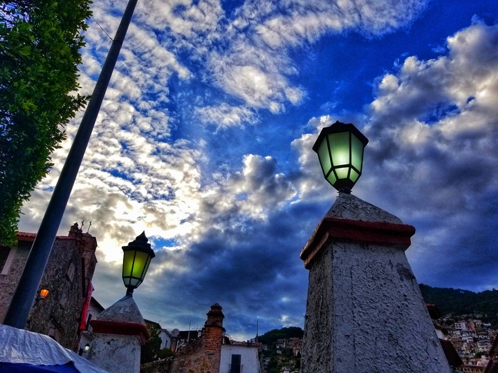 CIELO NUBLADO, TAXCO DE ALARCÓN, GRO.