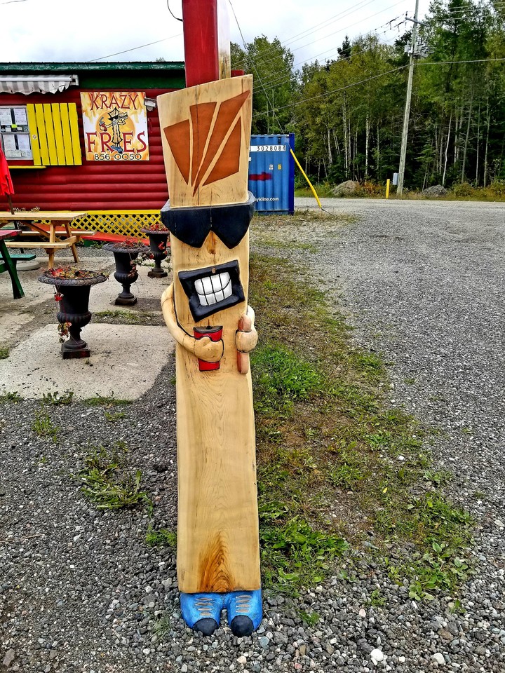 Scenes from a fry stand