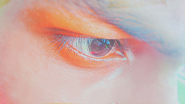 eye....