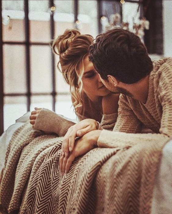 close moment