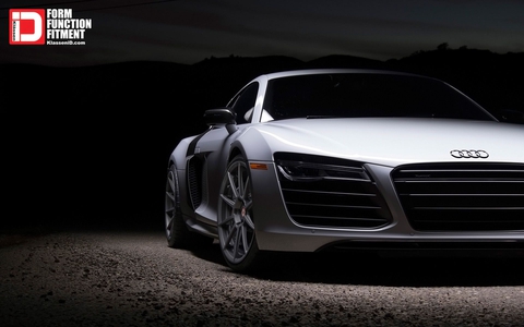 Audi R8 V10
