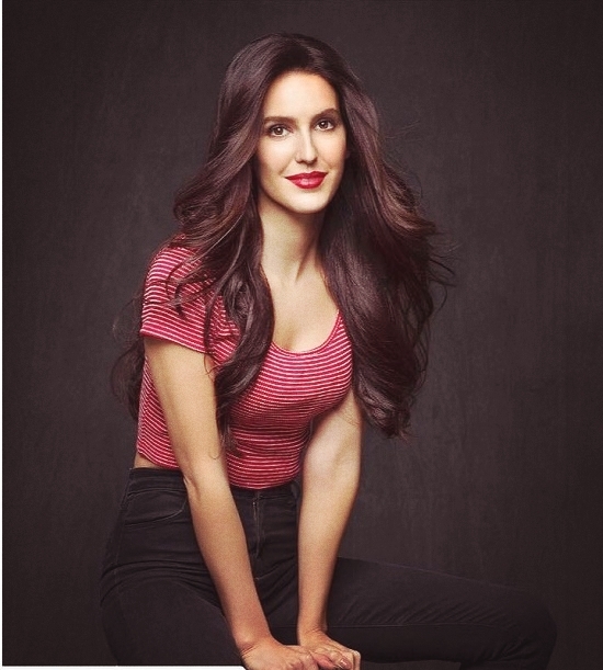 isa kaif