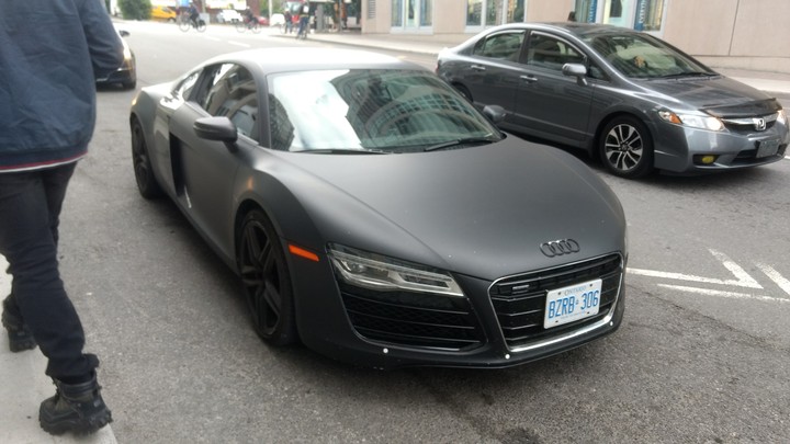 Audi R8