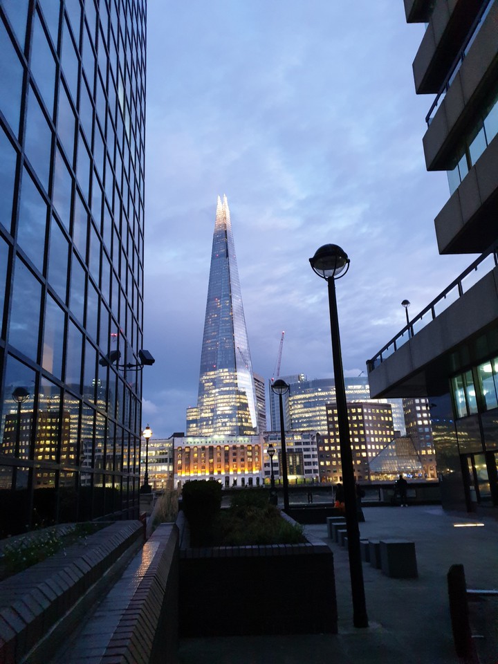 London by night