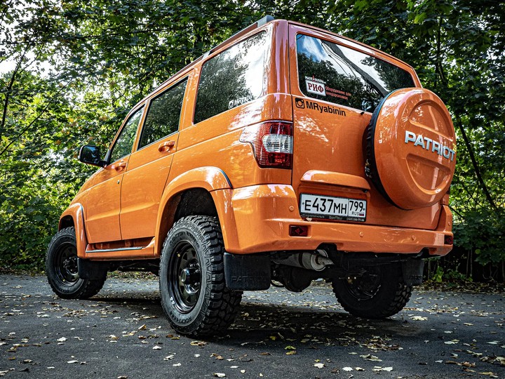 uaz