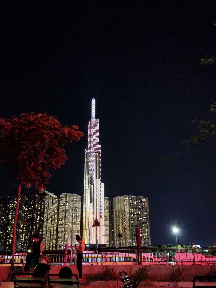 Landmark Bilding