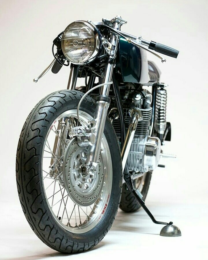 cafe racer ?