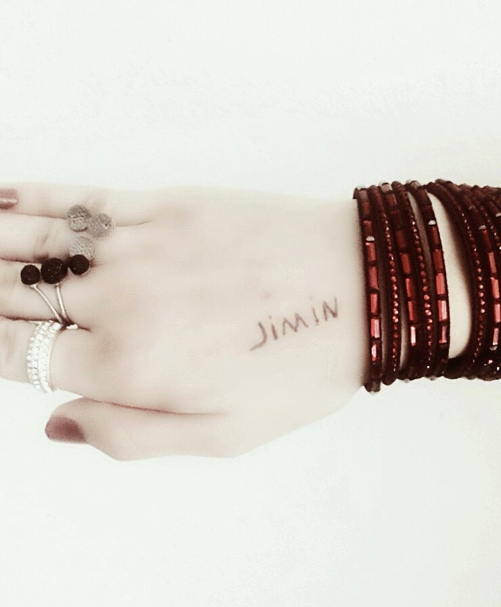 my hand❤