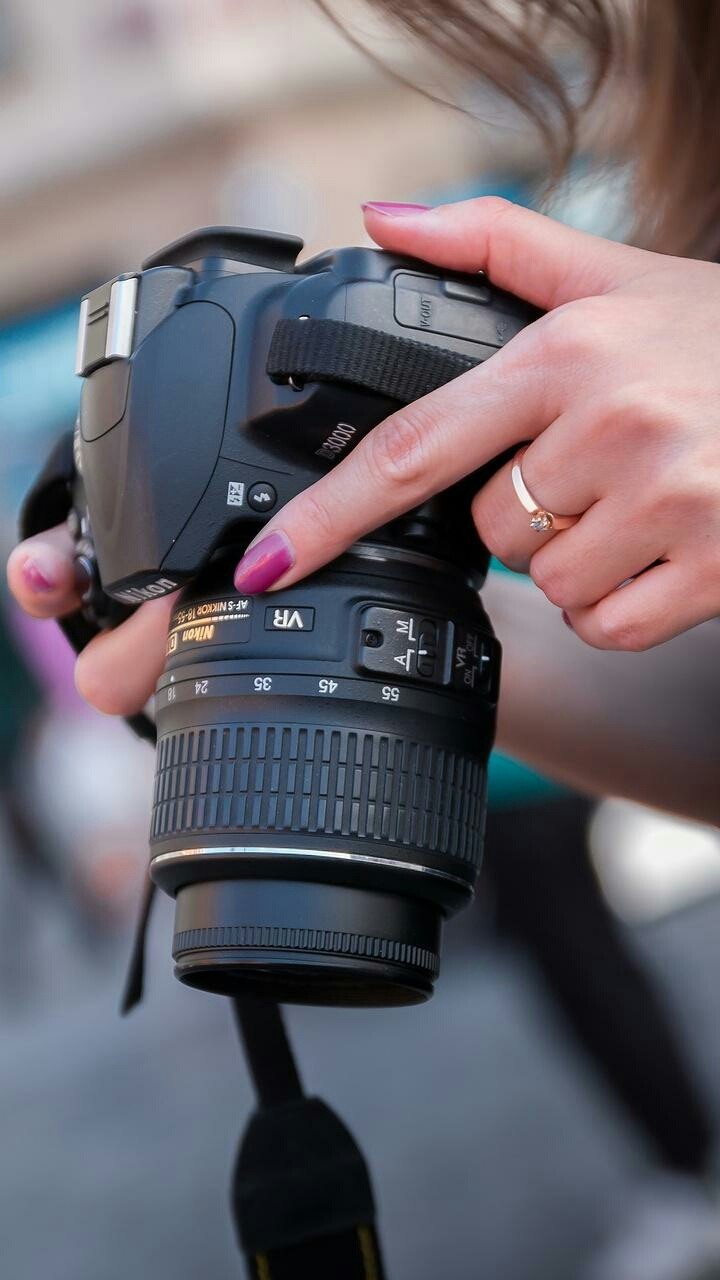DSLR