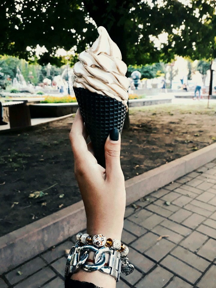ice cream мороженое морозиво black