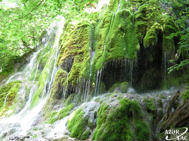 Azerbaijan Qax şəhəri- Mamırlı şəlaləsi- waterfall