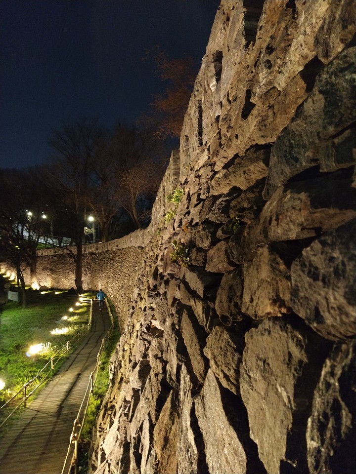 남산