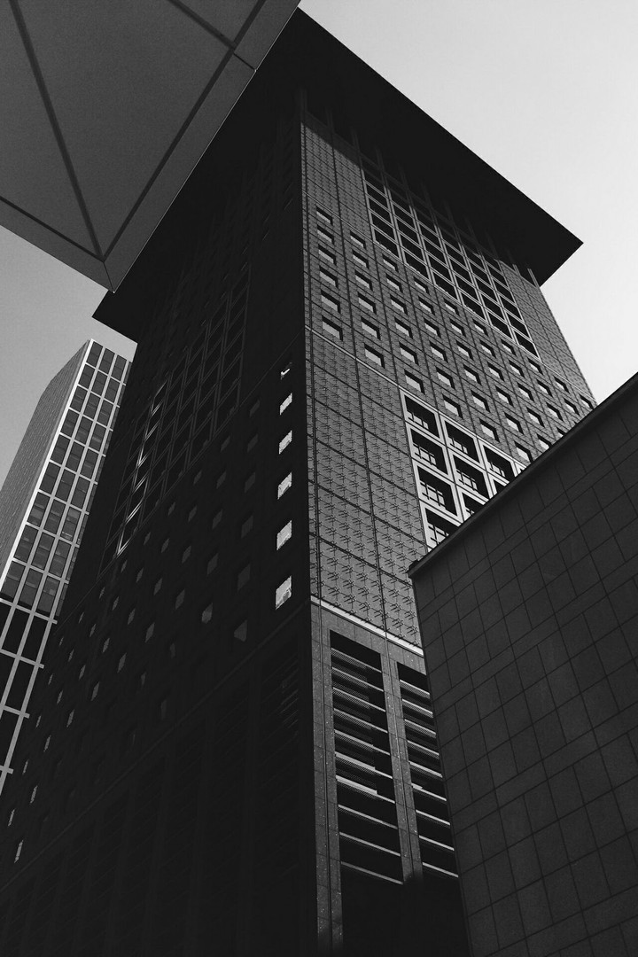 Black skyscraper