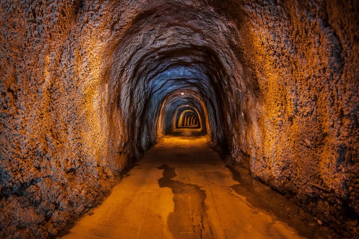 Tunnel