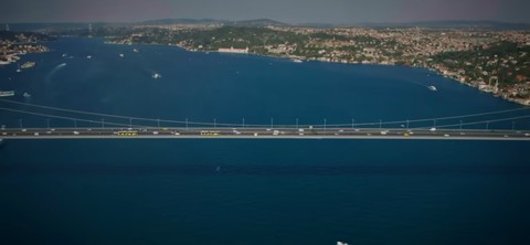 bridge–tunnel, 高速公裏桌布