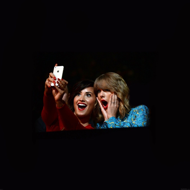 Demmi & Taylor
