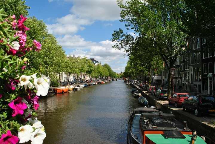 Canale della bella Amsterdam