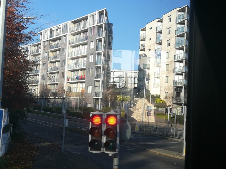 Dublin, traffic light.