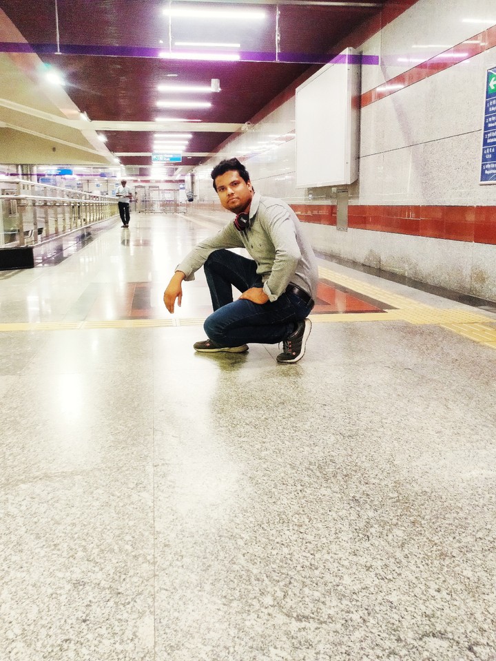 Sitting pose