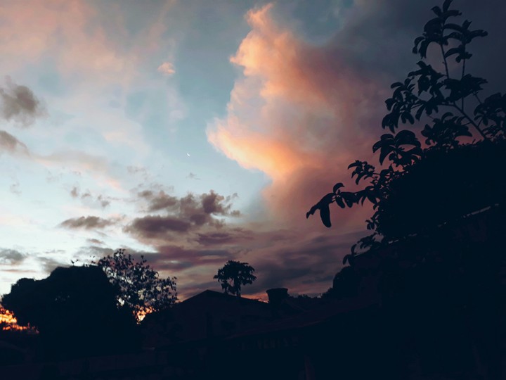 Nuvens ao por do sol