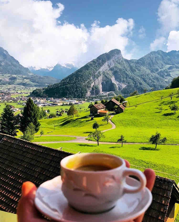 ☕️