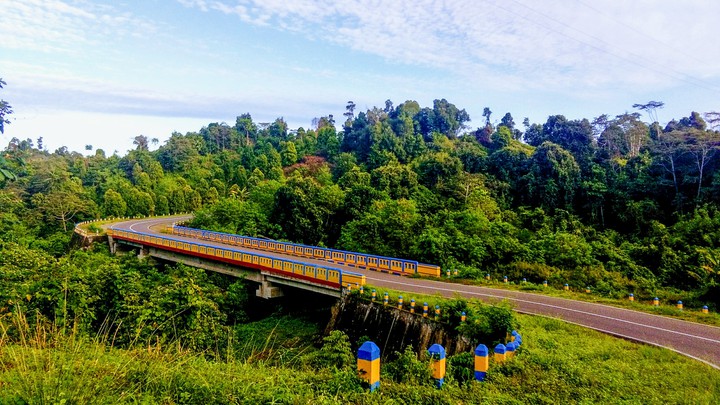 The colorful Bridge
