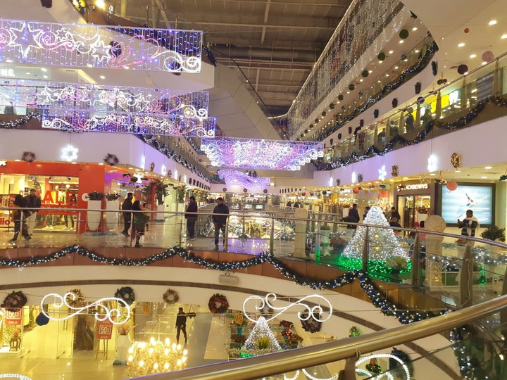 Z SQUARE MALL