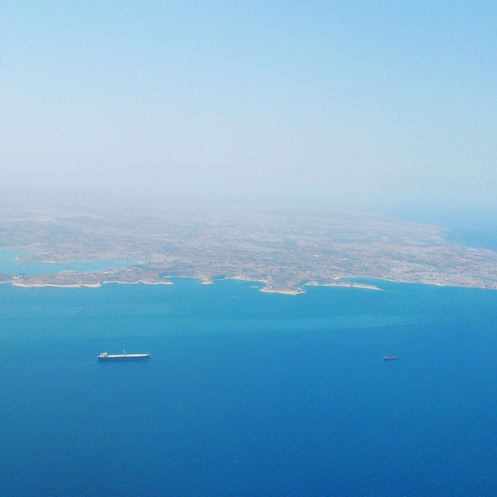 Airplane