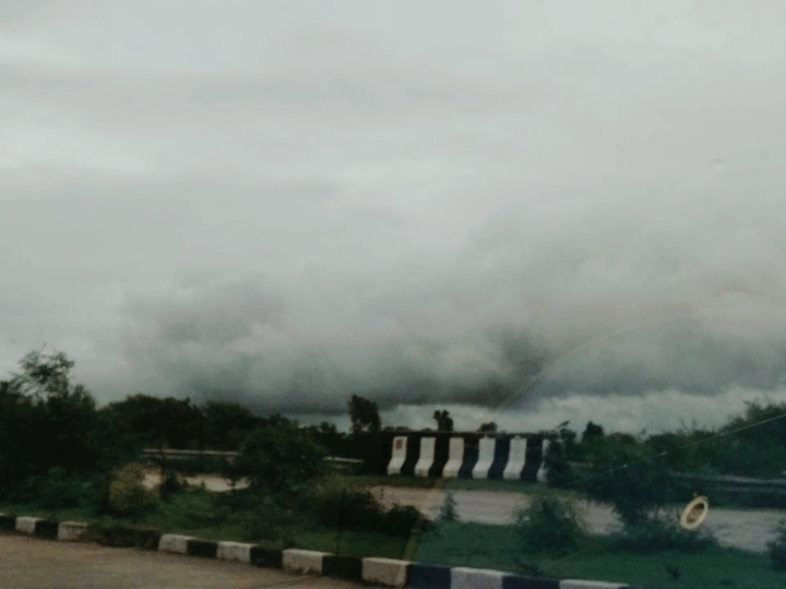 Thunder on a highway.