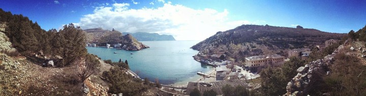 Море