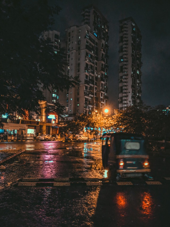 NIGHTLIFE