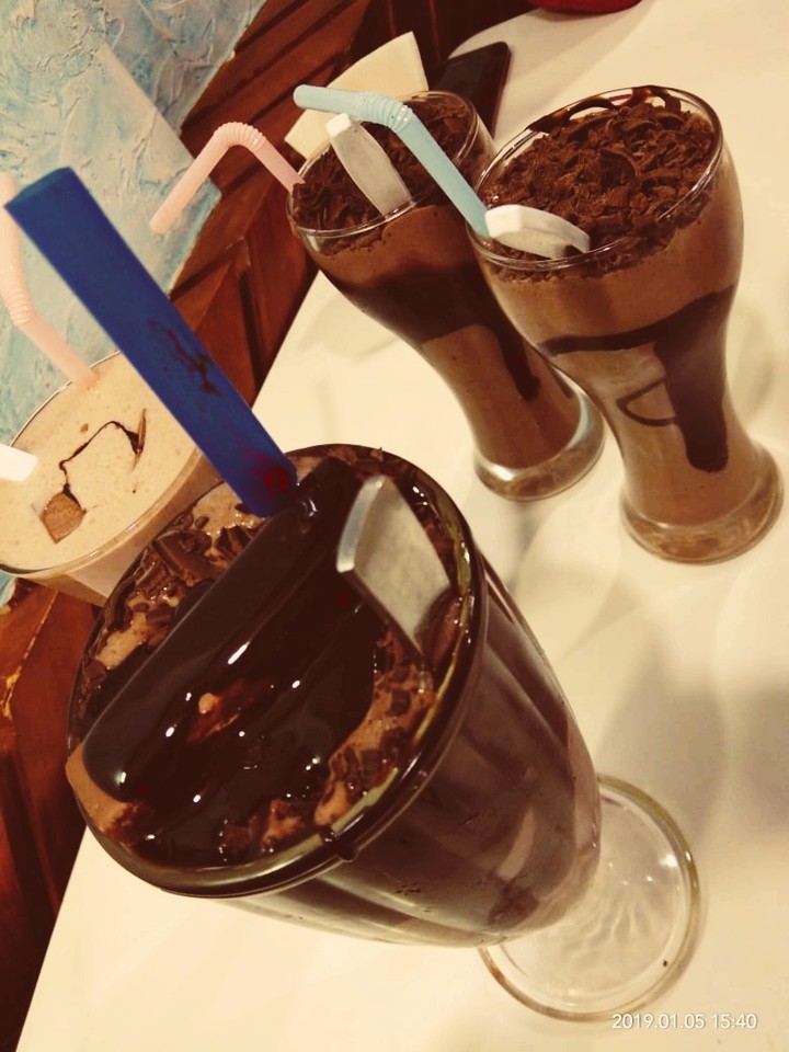 enjoy with friends ???
