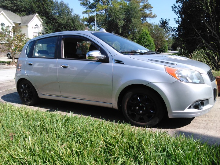 Special Edition 2011 Chevy Aveo Lt 5