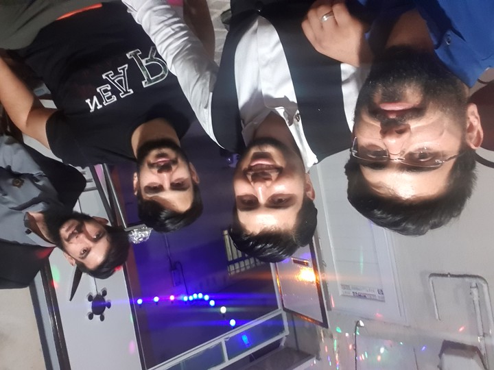 q