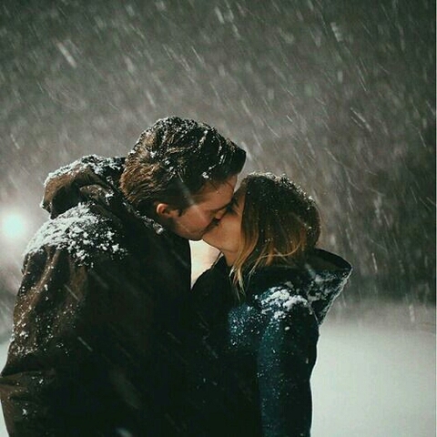 kiss