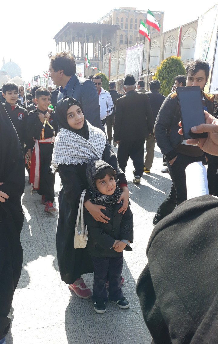 Isfahan. Meydane emam. 22bahman