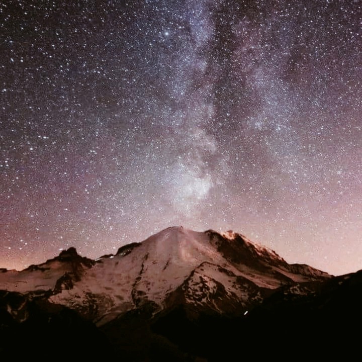 night vuew of Mountain