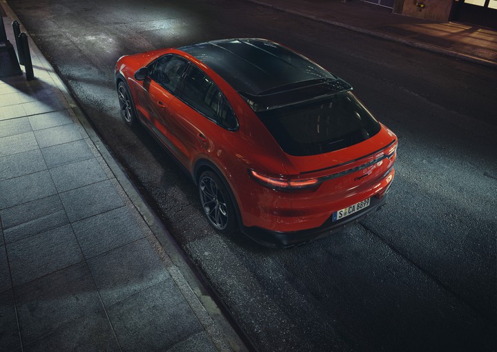 Porsche_Cayenne_Turbo