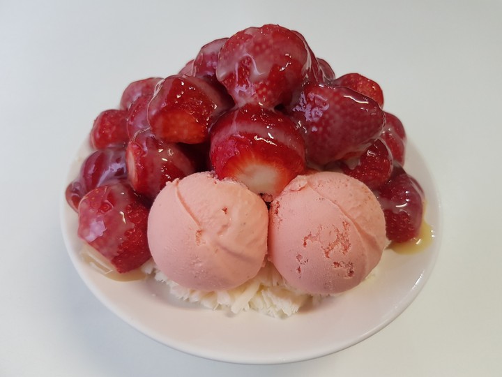 草莓雪花冰