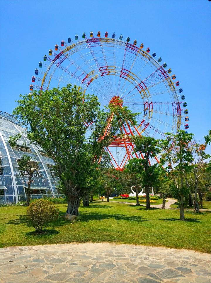 vinpearl land