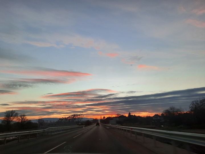 Sunset Road ?