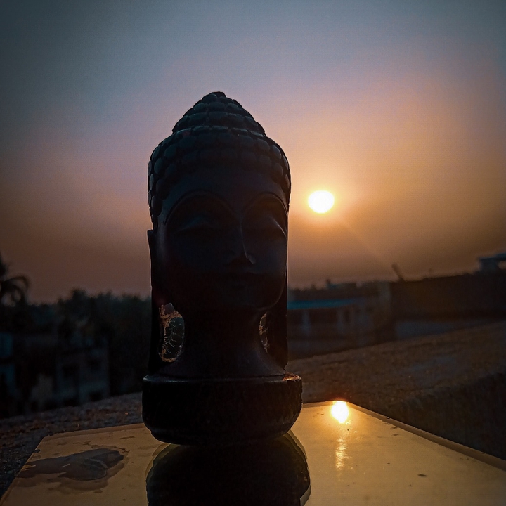 "বুদ্ধং শরণং গচ্ছামি"